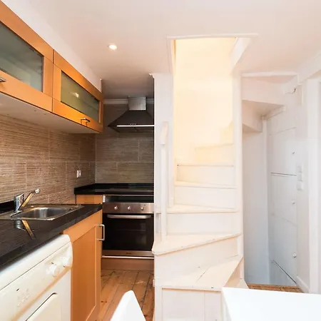 Low Cost - Historic City Center Iii Apartment